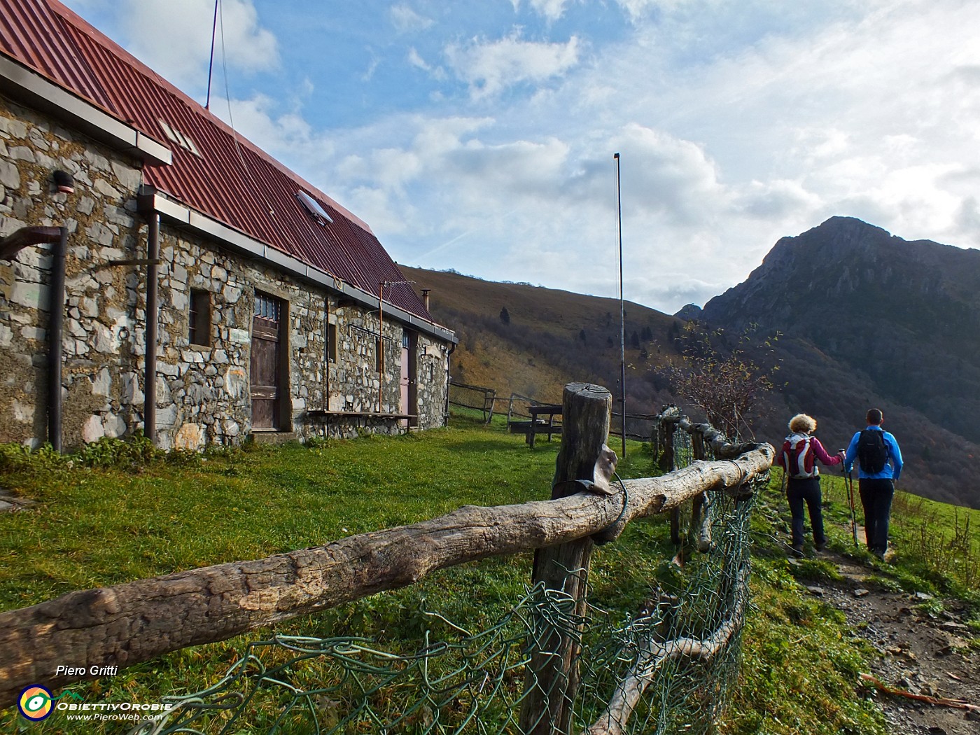 18 Alla Baita Baciamorti (1450 m) .JPG